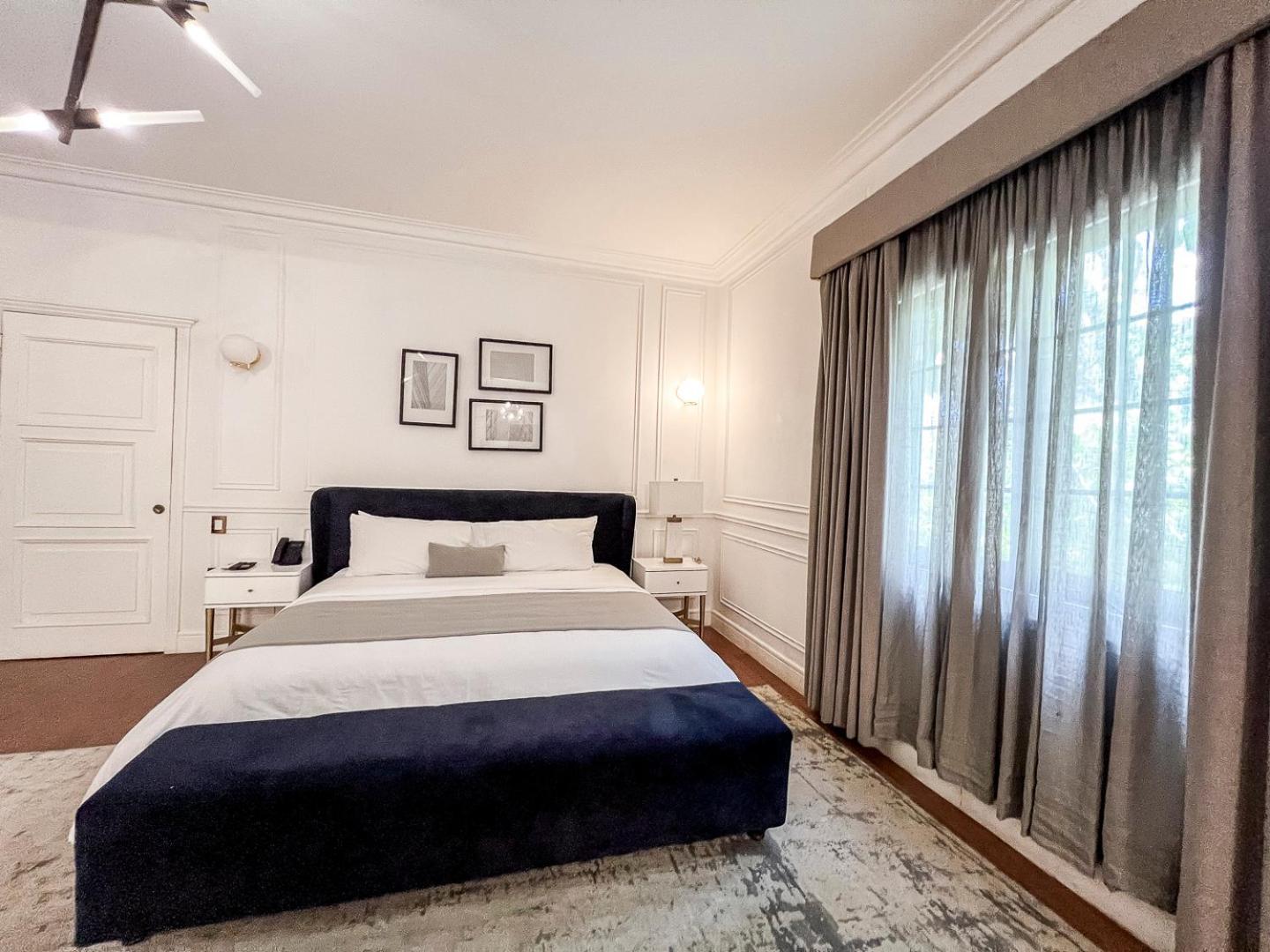 Hotel Mansion E Borbon León Dış mekan fotoğraf